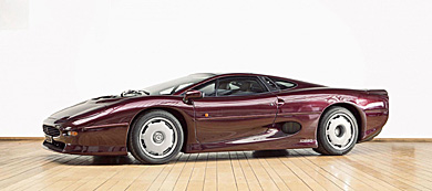 Jaguar XJ220